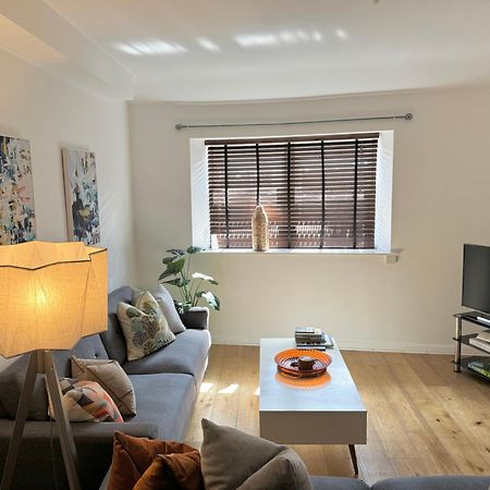 Nordic Suites Ulverston Bagian luar foto