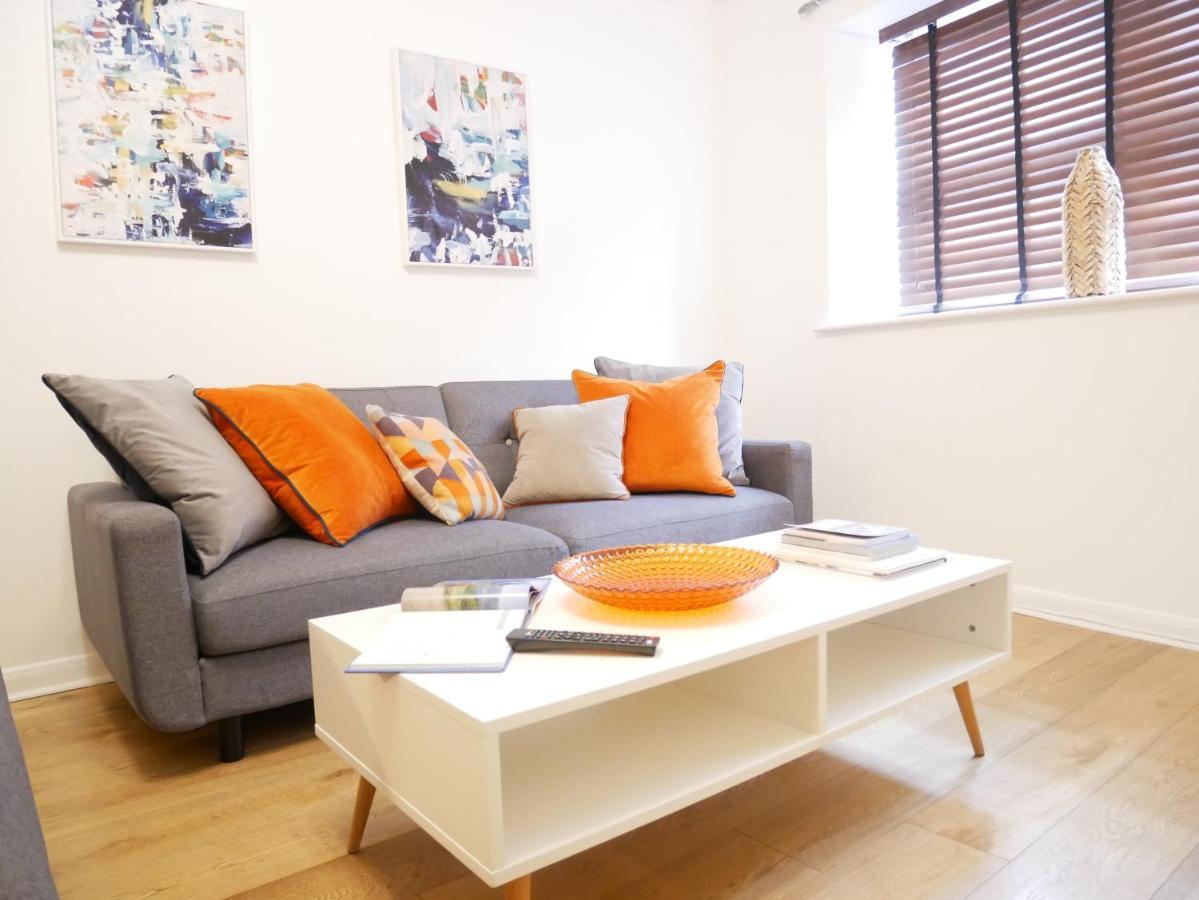 Nordic Suites Ulverston Bagian luar foto