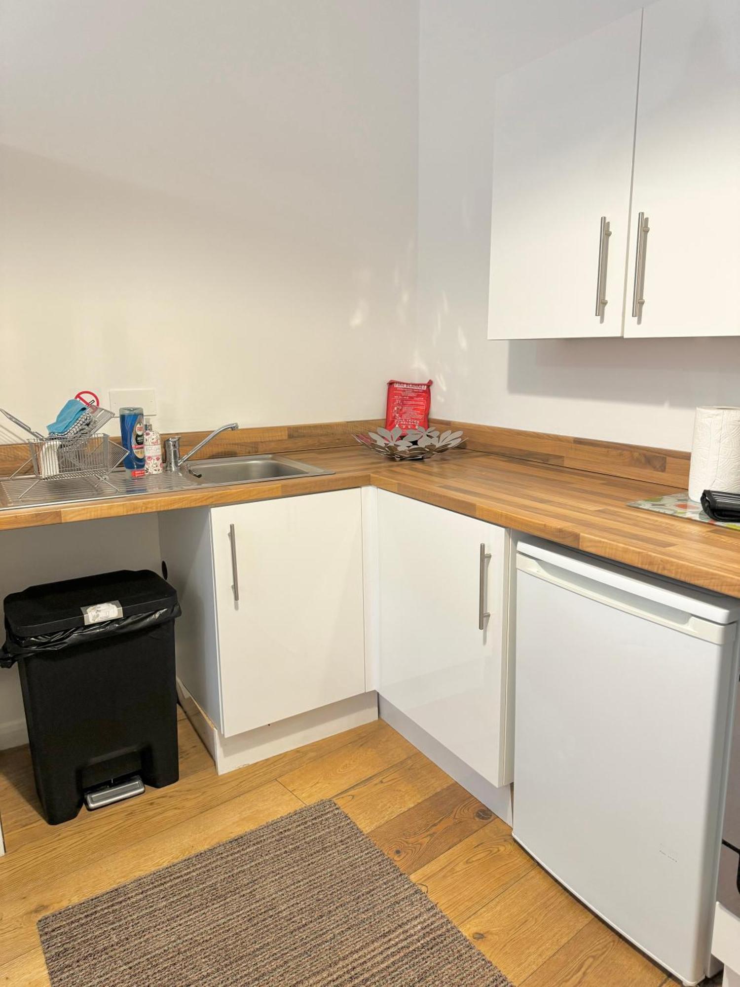 Nordic Suites Ulverston Bagian luar foto