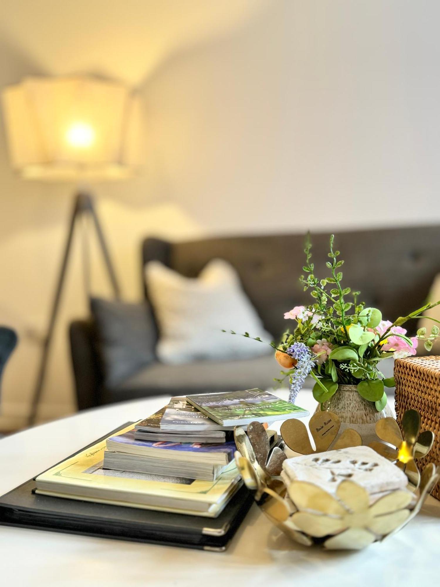 Nordic Suites Ulverston Bagian luar foto