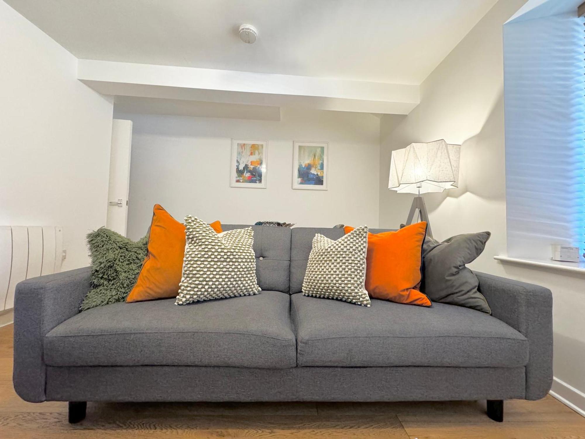 Nordic Suites Ulverston Bagian luar foto
