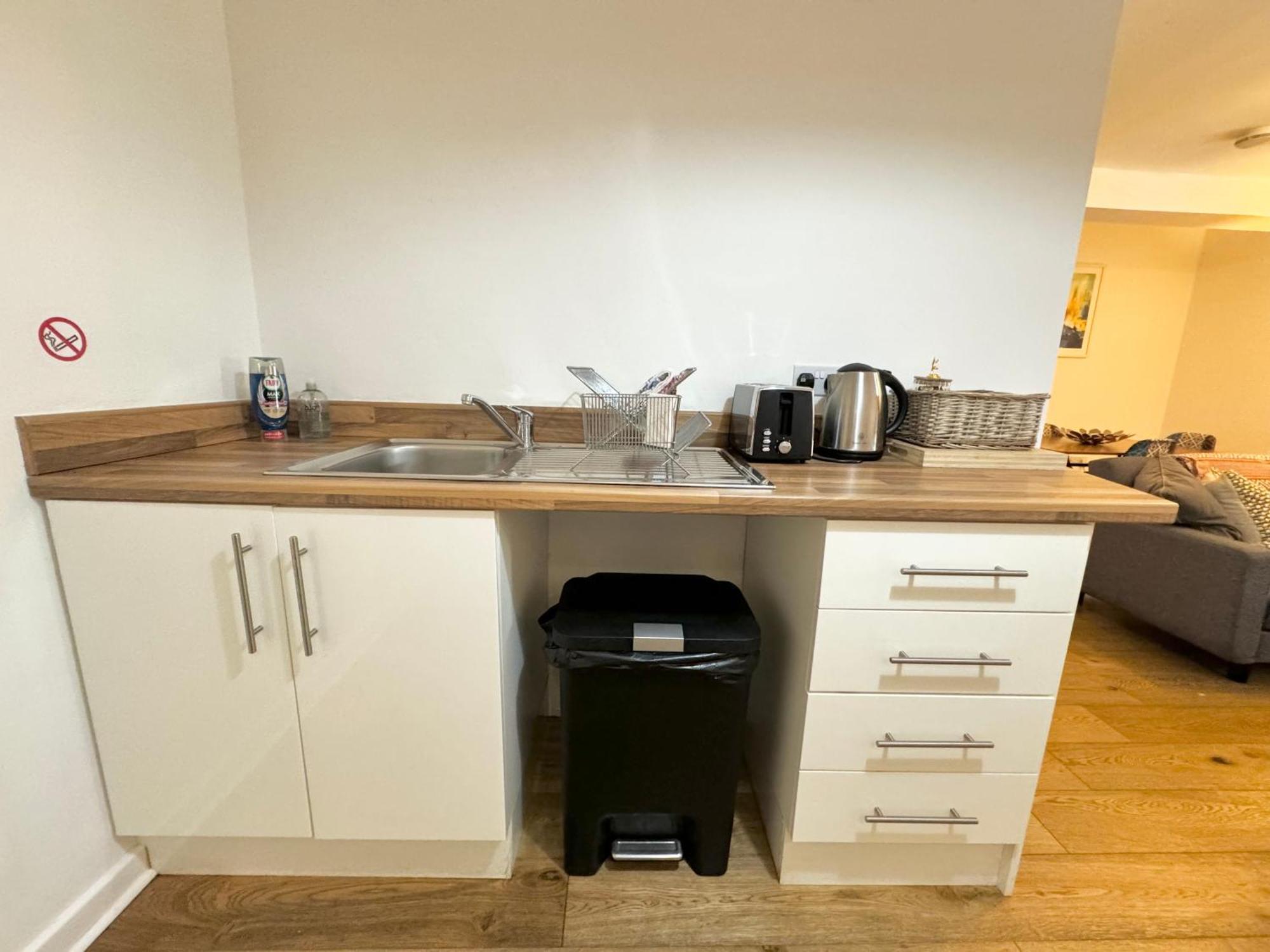 Nordic Suites Ulverston Bagian luar foto