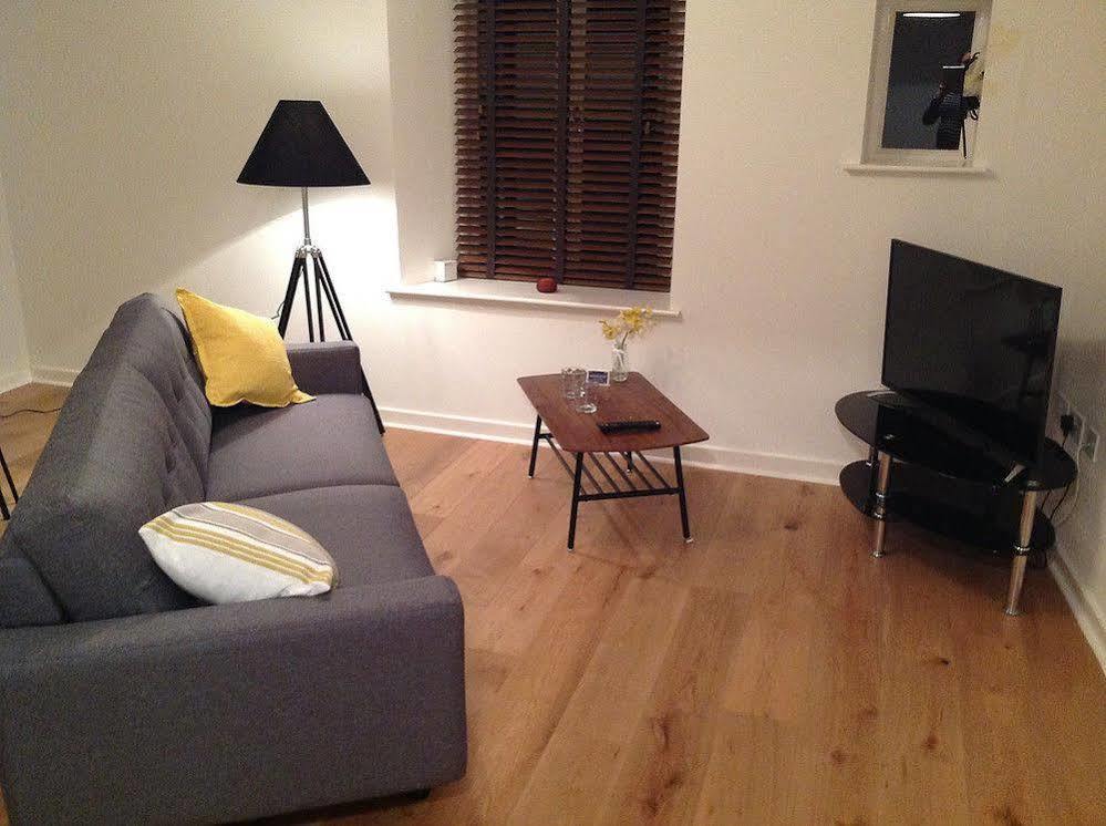 Nordic Suites Ulverston Bagian luar foto