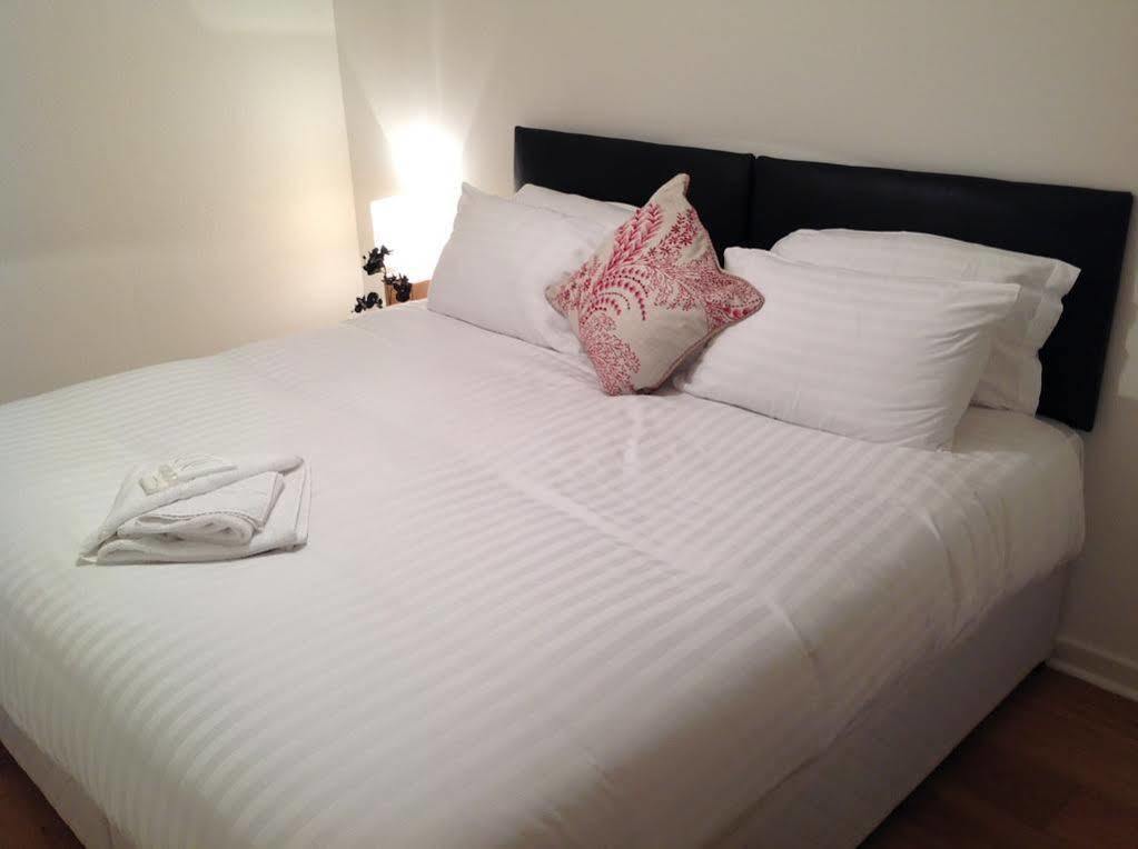 Nordic Suites Ulverston Bagian luar foto