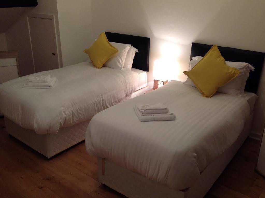 Nordic Suites Ulverston Bagian luar foto