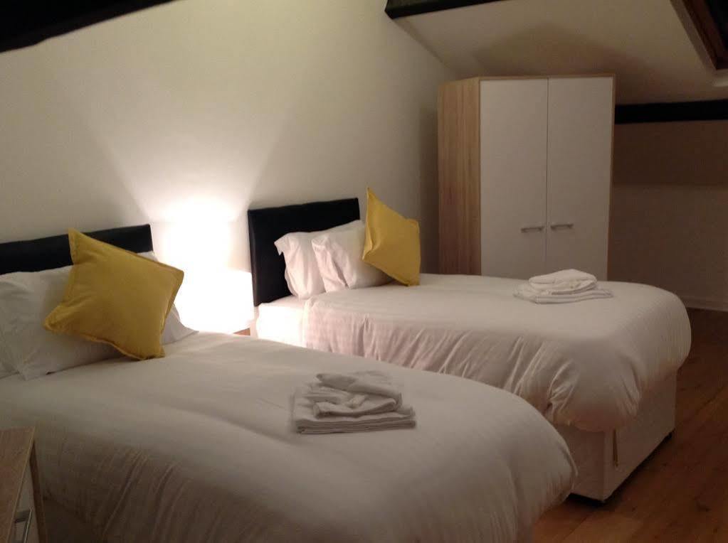 Nordic Suites Ulverston Bagian luar foto
