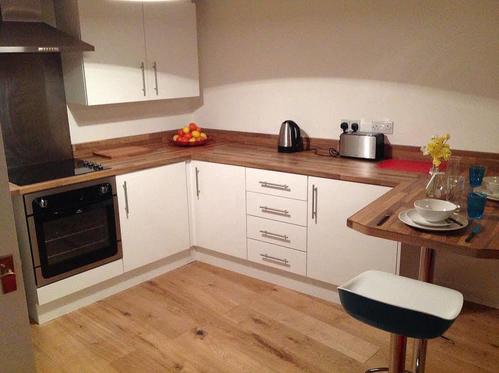 Nordic Suites Ulverston Bagian luar foto